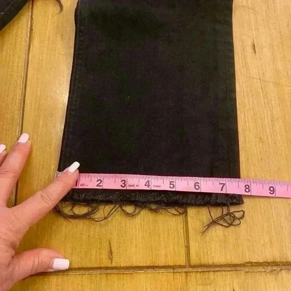 Everlane Black Frayed Ankle Jeans size 29 great condition - Picture 5 of 7